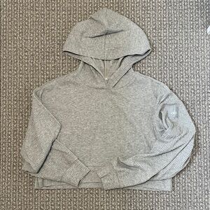 Alo Muse Hoodie in Athletic Heather Grey